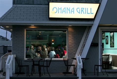 Ohana grill - 511 W. Kawailani Street. Hilo, Hawaii 96720. (808) 480-3705. Sunday thru Thursday 6 AM to 9 PM. Friday & Saturday 6 AM to 10 PM. Open Daily. Experience the Taste of Ohana Foods. Visit our website for Hawaiian inspired sauces, marinades, and dressings that will elevate your dishes.